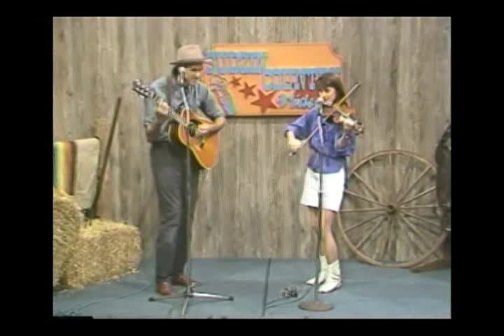 Sudzin Country: Walter and Carol country music and dance lesson