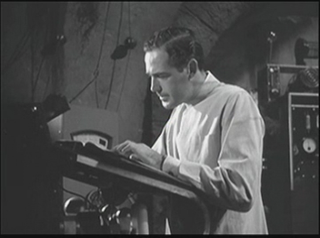 Salem Drive In Theater: Frankenstein meets the Wolfman