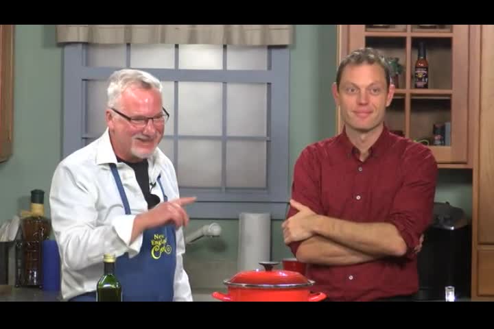 New England Cooks: Pete's Nonnas Meat Sauce