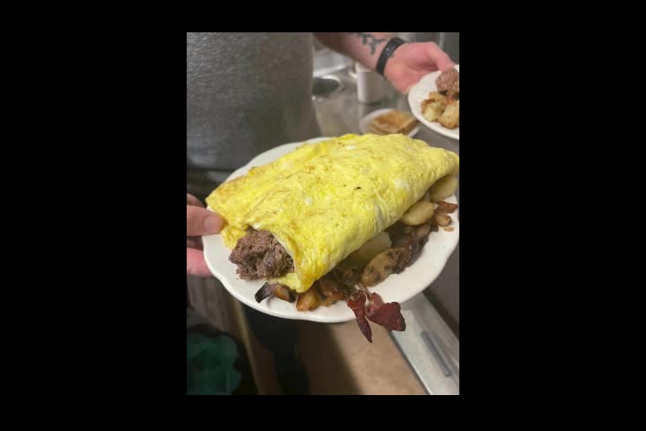 Two Grannies On The Road: Exploring Oxford